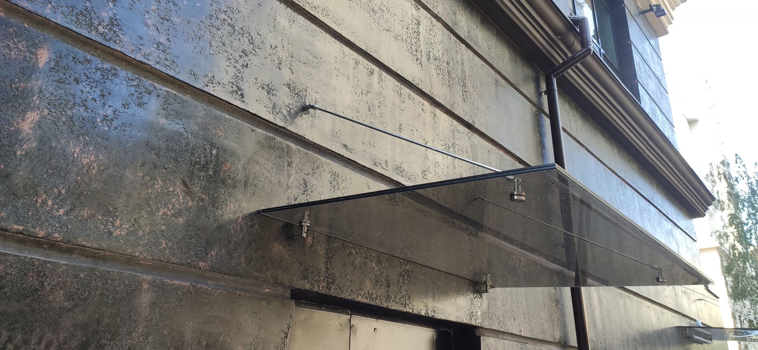 Скляні козирки