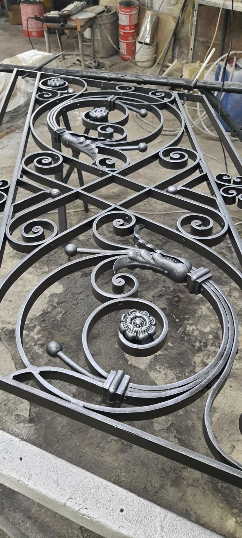 0-02-05-82a0c3fd1a2053c00e71a957e2360ec29bee4b28eb302ef8998220c9c37bab97_e3113a33322f5941